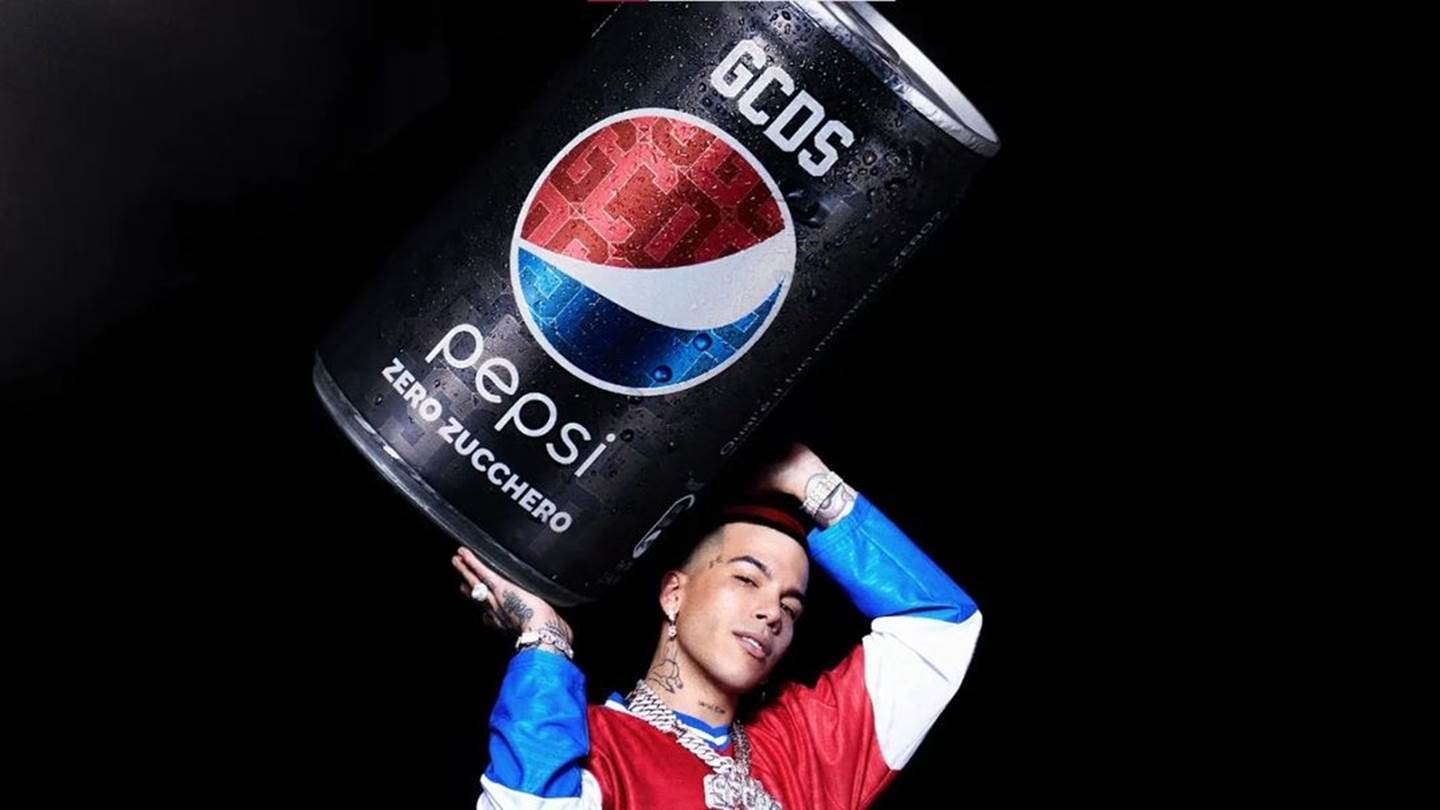 Όταν το junk food συνάντησε τη μόδα