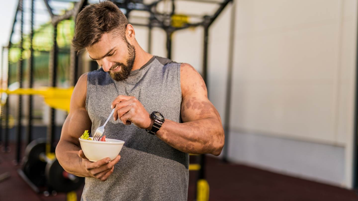 Μήπως το πότε τρως τα γεύματά σου σαμποτάρουν την πρόοδο στο γυμναστήριο