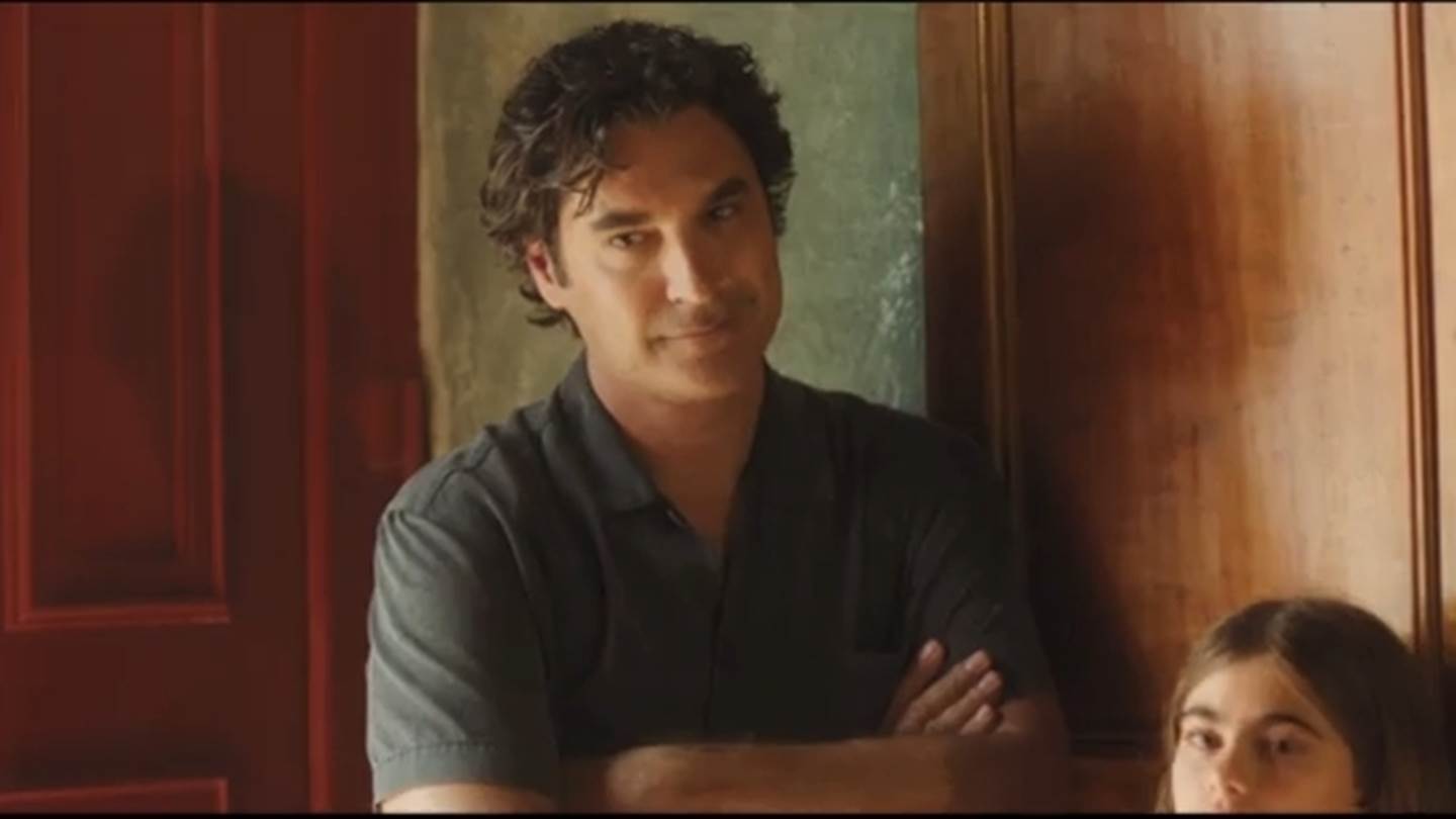 To Maestro επιστρέφει για να εξηγήσει και να εξηγηθεί