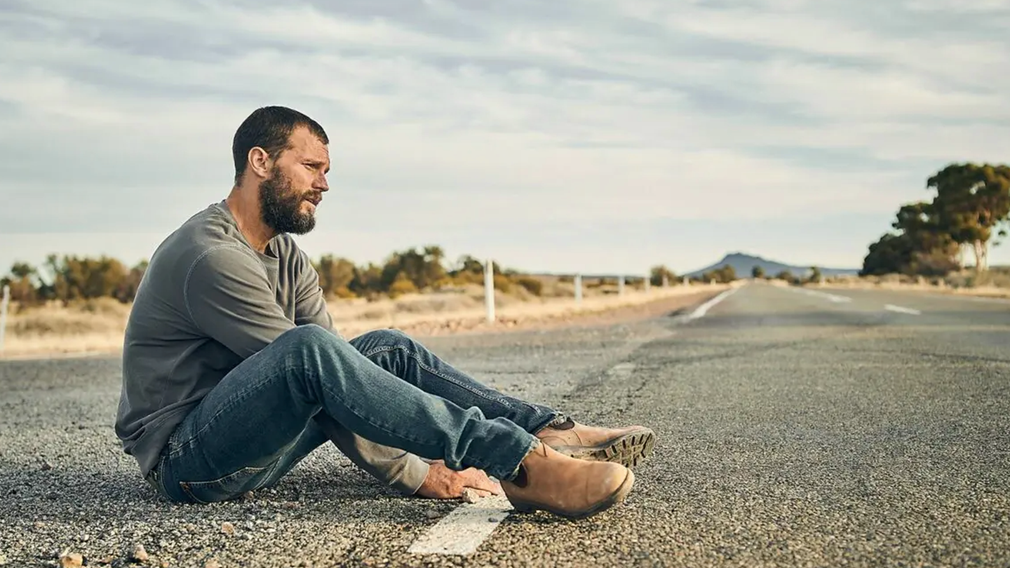 O Μιχάλης Ρακιντζής ῾παίζει῾ στη σειρά The Tourist του ΒΒC