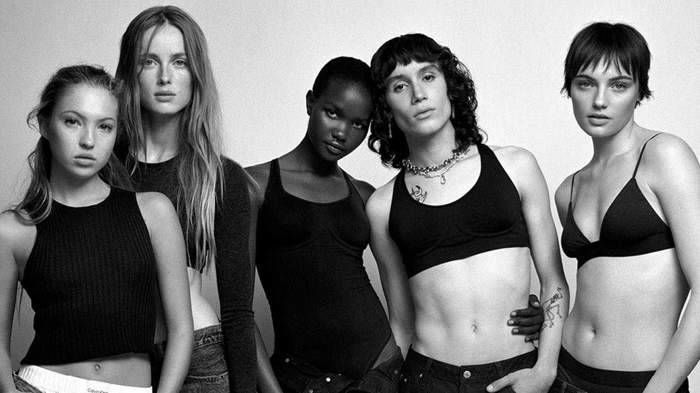 Ένα εκτεταμένο cast Culture Shapers στη φθινοπωρινή καμπάνια Calvin Klein