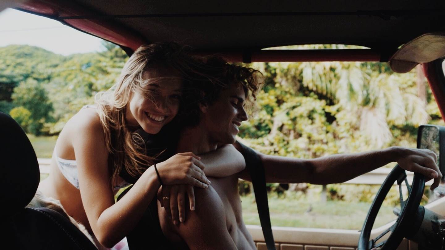 Μερικοί πολύ καλοί λόγοι για να πηγαίνεις πιο συχνά διακοπές μαζί της