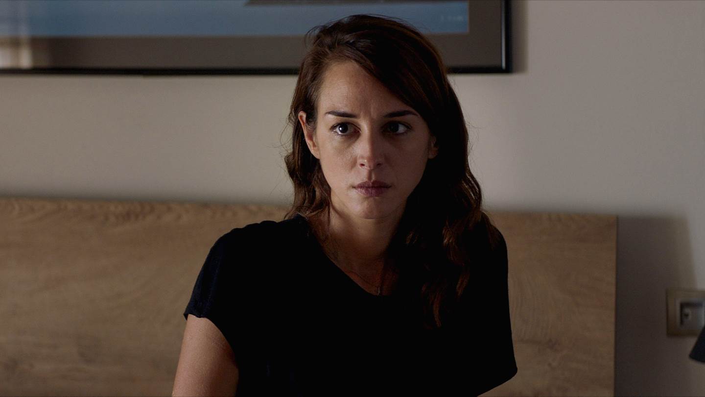 Η Βίκυ Παπαδοπούλου δεν καταλαβαίνει γιατί σοκάρει το μπινελίκι