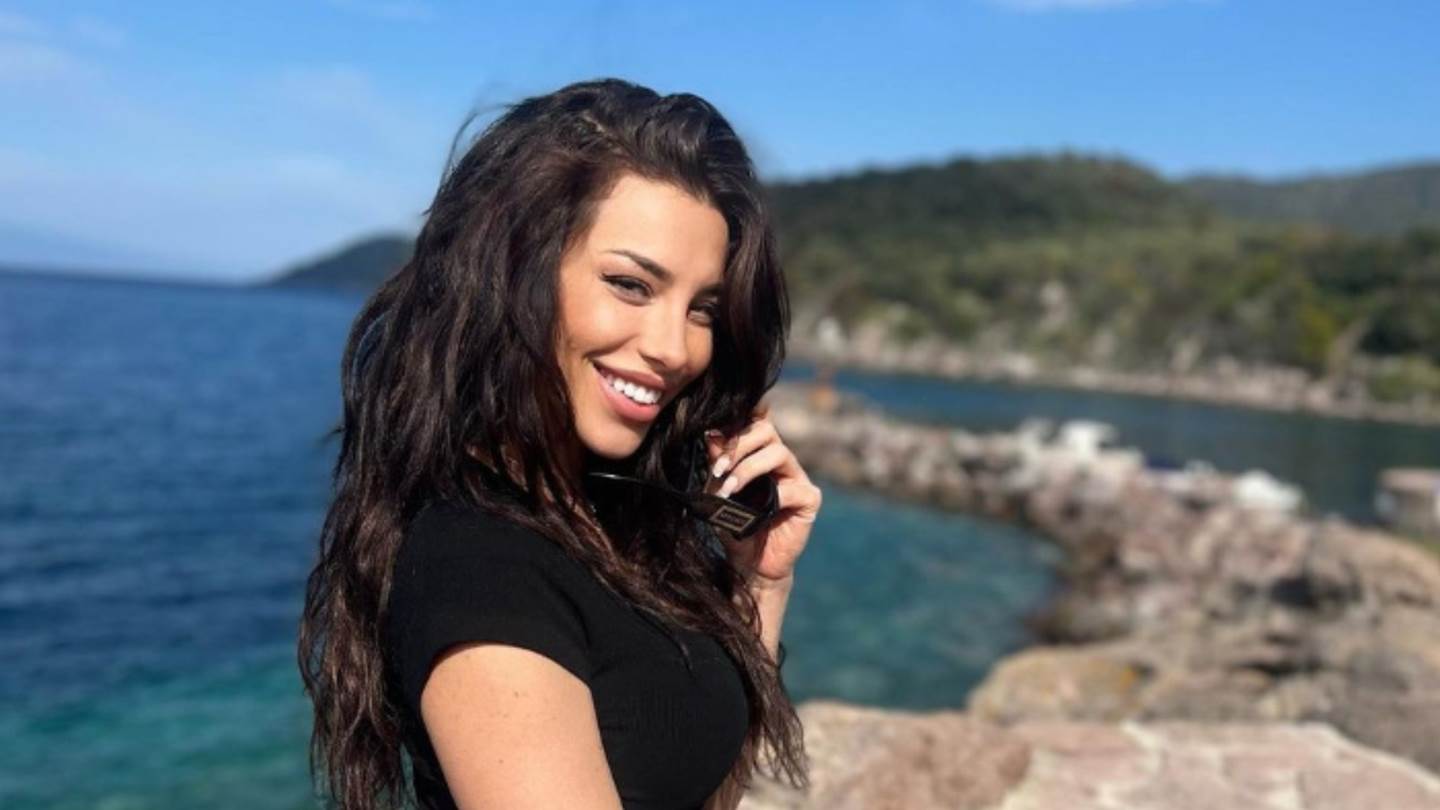 Μια ματιά στο καυτό Instagram της Ειρήνης Στεριανού