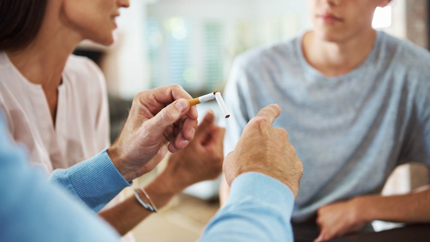 Η Νέα Ζηλανδία απαγορεύει το κάπνισμα στη νέα γενιά