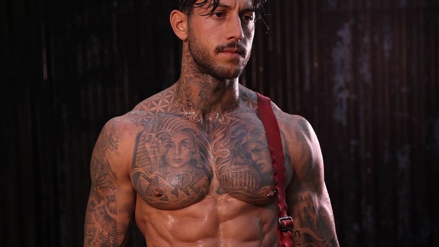 Σταύρος Γιαννόπουλος, ένας Έλληνας στους πιο σέξι πυροσβέστες της Αυστραλίας