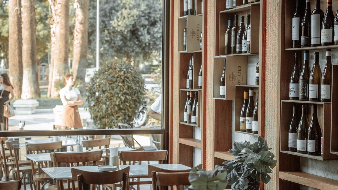 Alimia, με τον τόνο στο τελικό ''α;