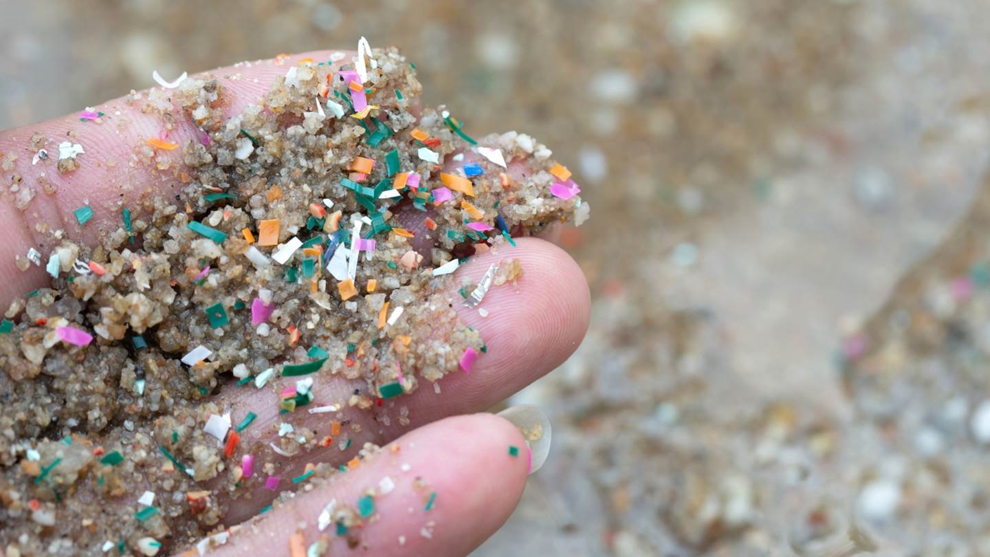 Τα μικροπλαστικά είναι (και) στα σύννεφα, στην κυριολεξία