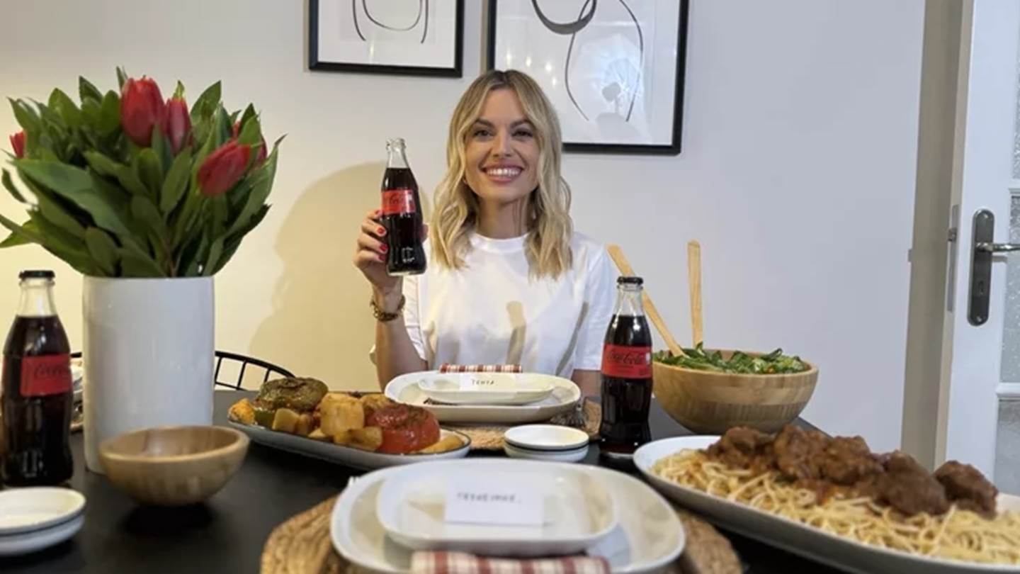 Όταν η Τόνια Κούμπα ετοιμάζει το απόλυτο κυριακάτικο τραπέζι!