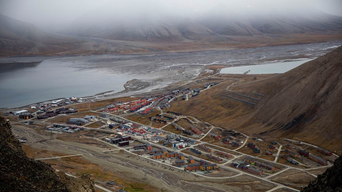 Πώς είναι να ζεις στη βορειότερη πόλη του πλανήτη