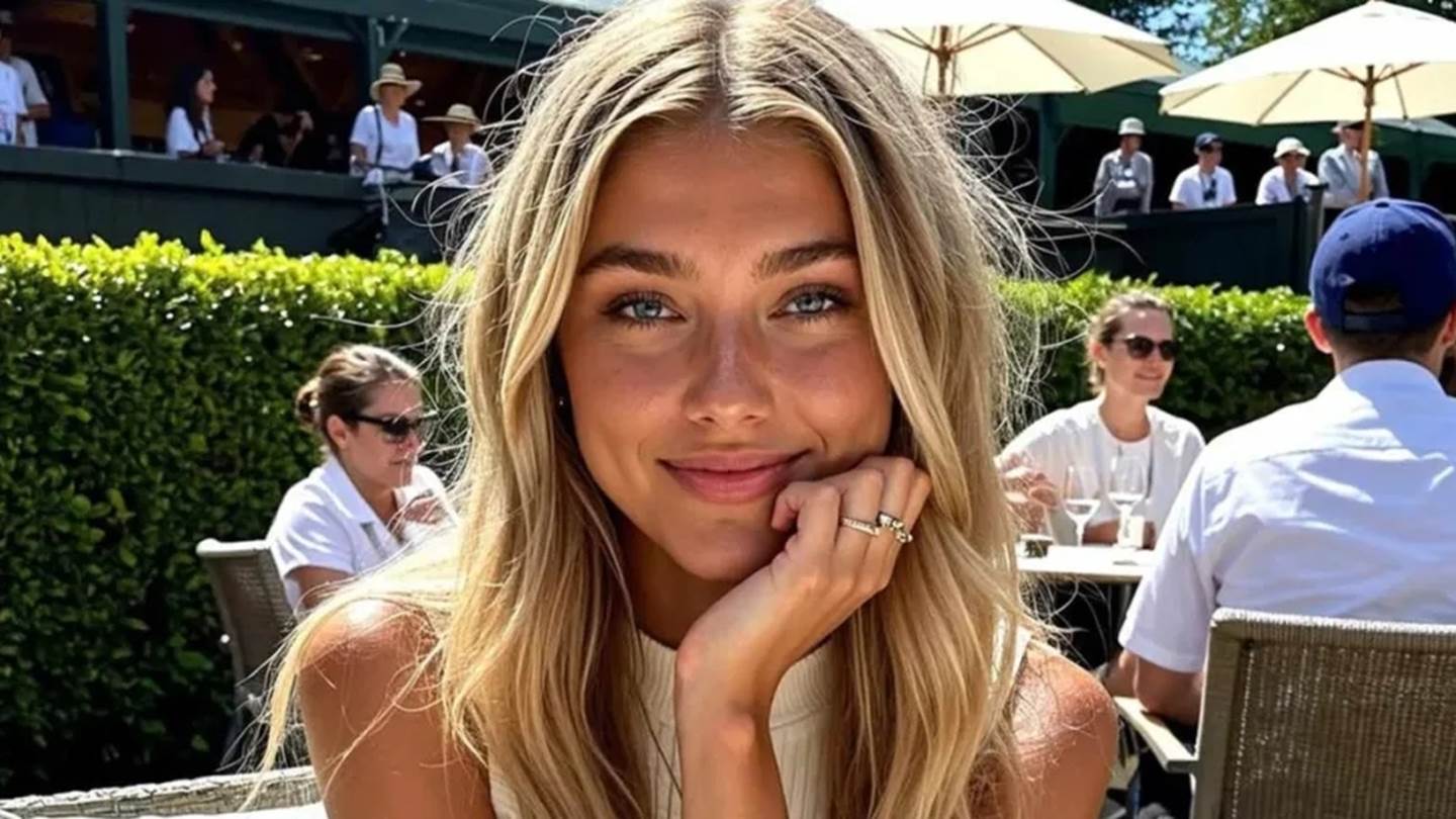 Ποιο είναι το μοντέλο που κορόιδεψε το Instagram στο Wimblendon