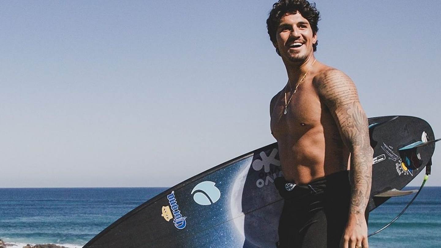 Gabriel Medina, ο viral πρωταθλητής του surf που 'οργώνει' τα κύματα