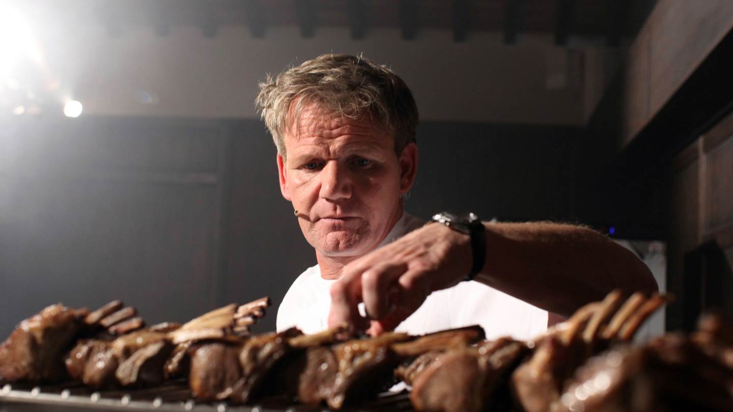 O Gordon Ramsay ξέρει καλά πώς ψήνεται τέλεια κάθε κρέας