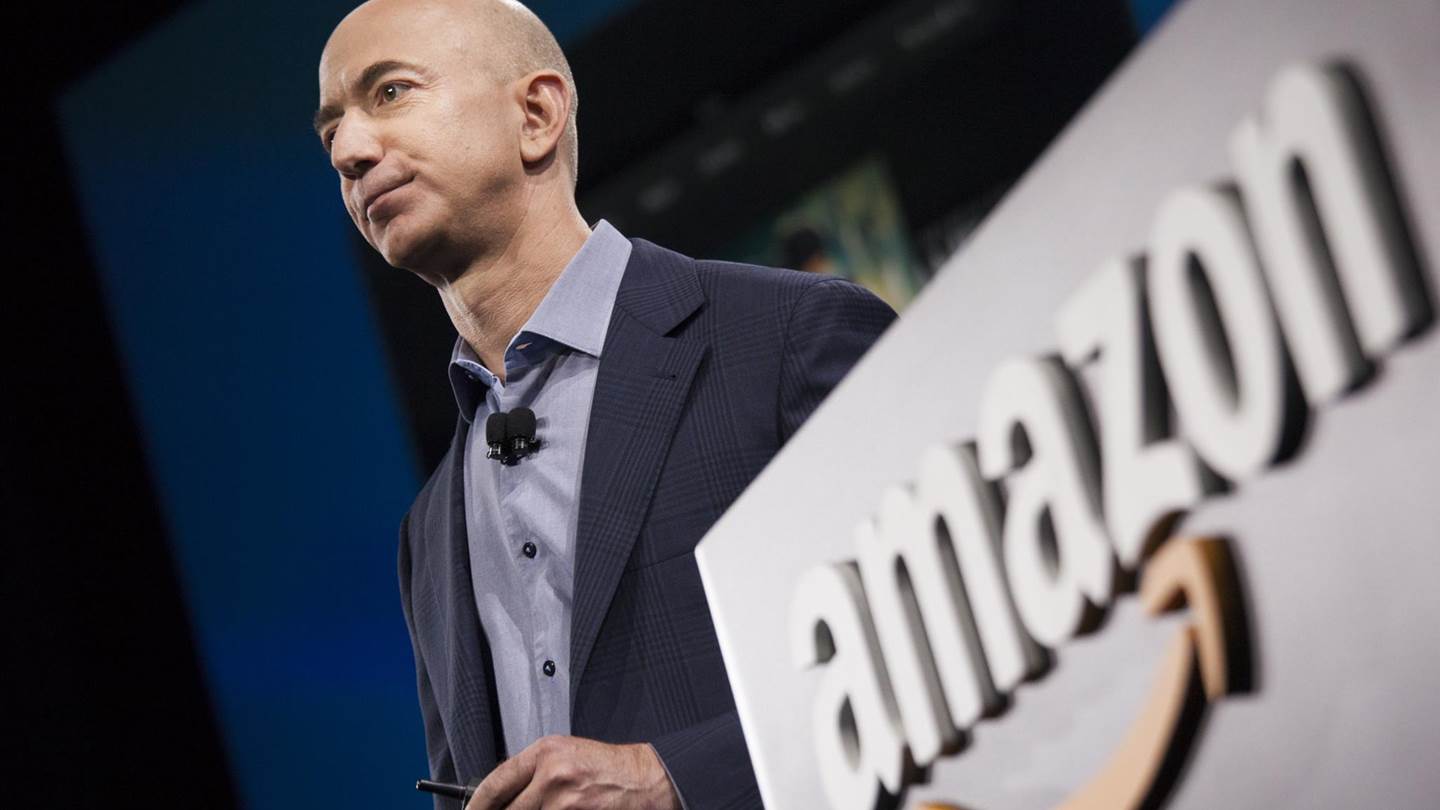 Ο κορονοϊός θερίζει την Amazon του Jeff Bezos