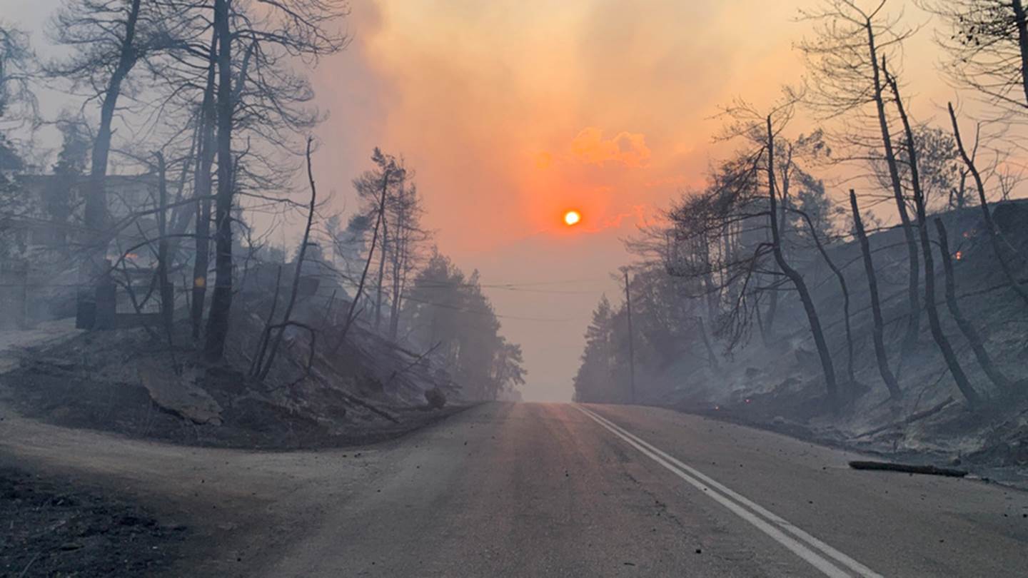 Ρεκόρ καταστροφών από πυρκαγιές τον Ιούλιο σε όλο τον κόσμο