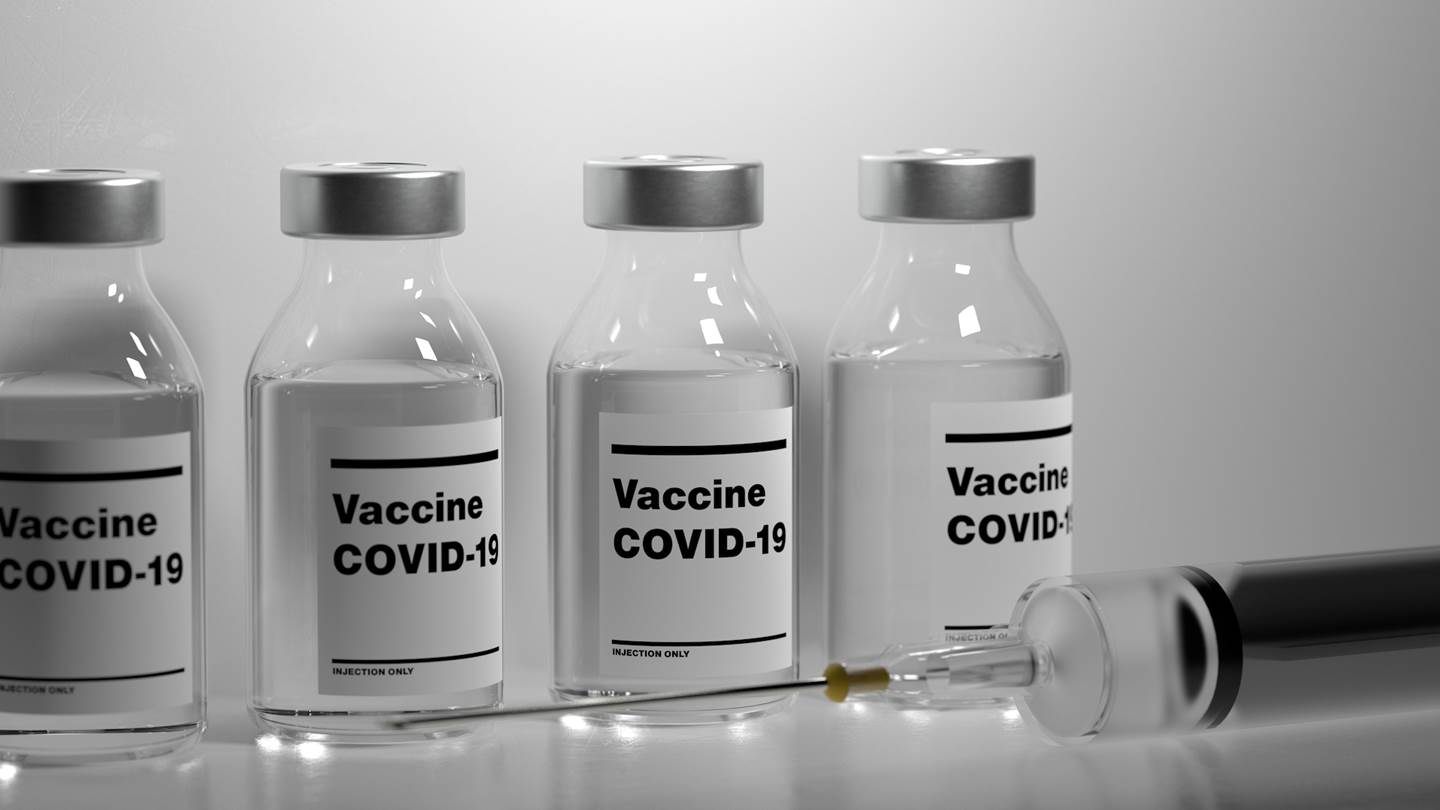 Το εμβόλιο των AstraZeneca/Οξφόρδης μπαίνει στη μάχη του εμβολιασμού