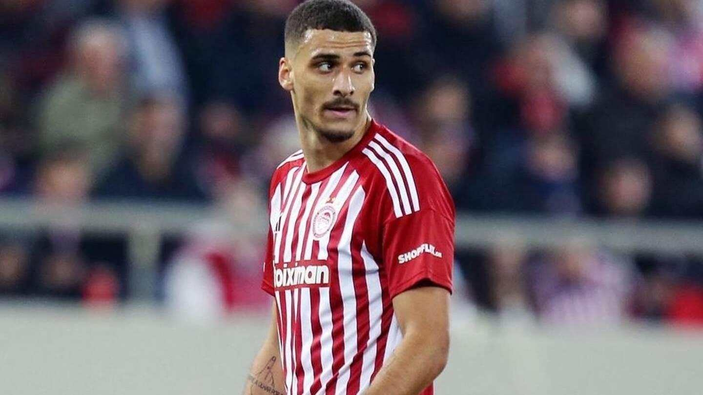 Ο Ολυμπιακός επιμένει στη διεκδίκηση του David Carmo, παρά τα εμπόδια