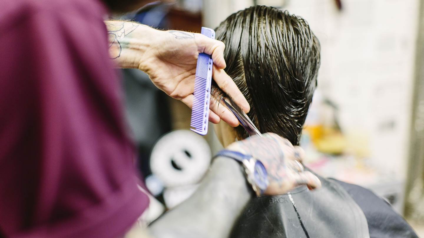 Τι κούρεμα να επιλέξεις ανάλογα τον τύπο μαλλιών σου