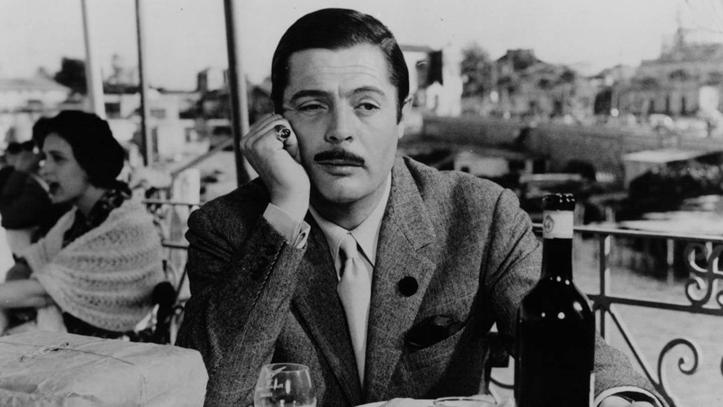 Έτσι θα παραγγείλεις κρασί στο εστιατόριο χωρίς να τα κάνεις μούσκεμα