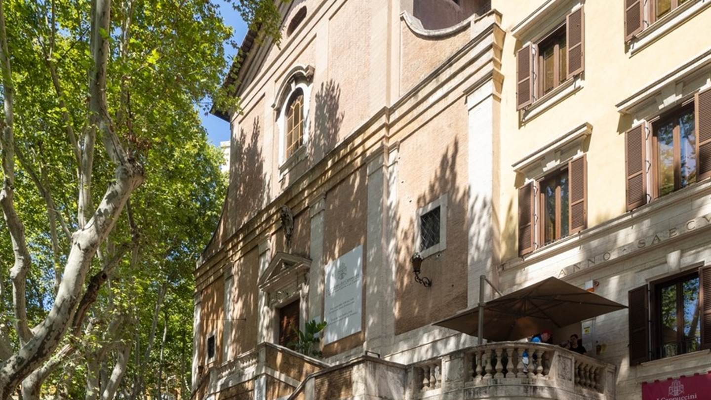 Υπάρχει εκκλησία που οι τοίχοι είναι φτιαγμένοι από ανθρώπινα οστά