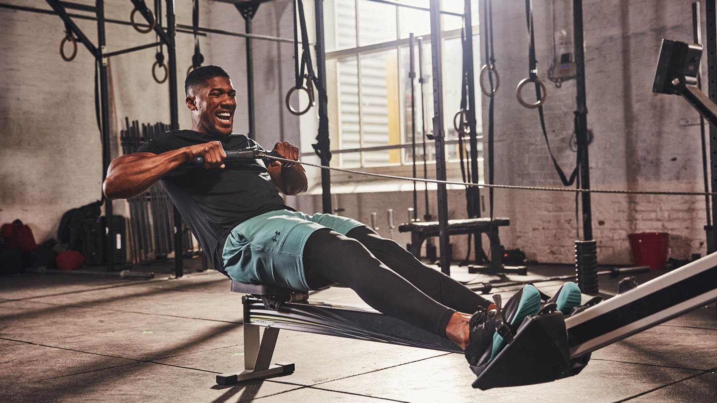 UA Rush, η συλλογή της Under Armor που θα δώσει ενέργεια στις προπονήσεις σου