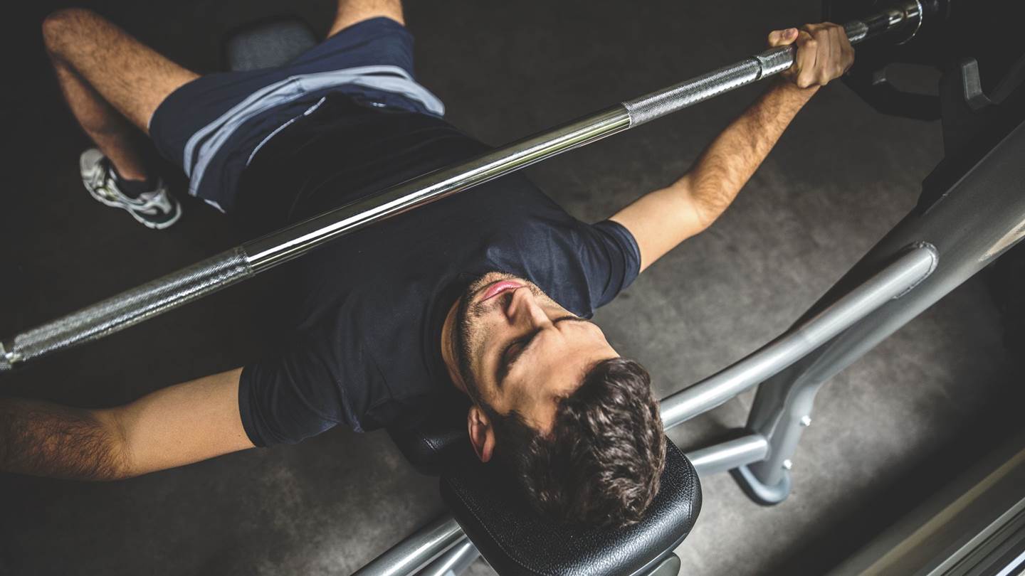 Πώς θα αποκτήσεις μεγάλους μυς όταν δεν σε βοηθά το σκαρί σου