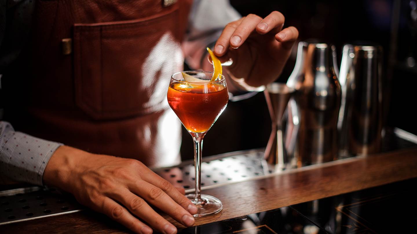 Έτσι χτίστηκε η αθηναϊκή μπαρ κουλτούρα