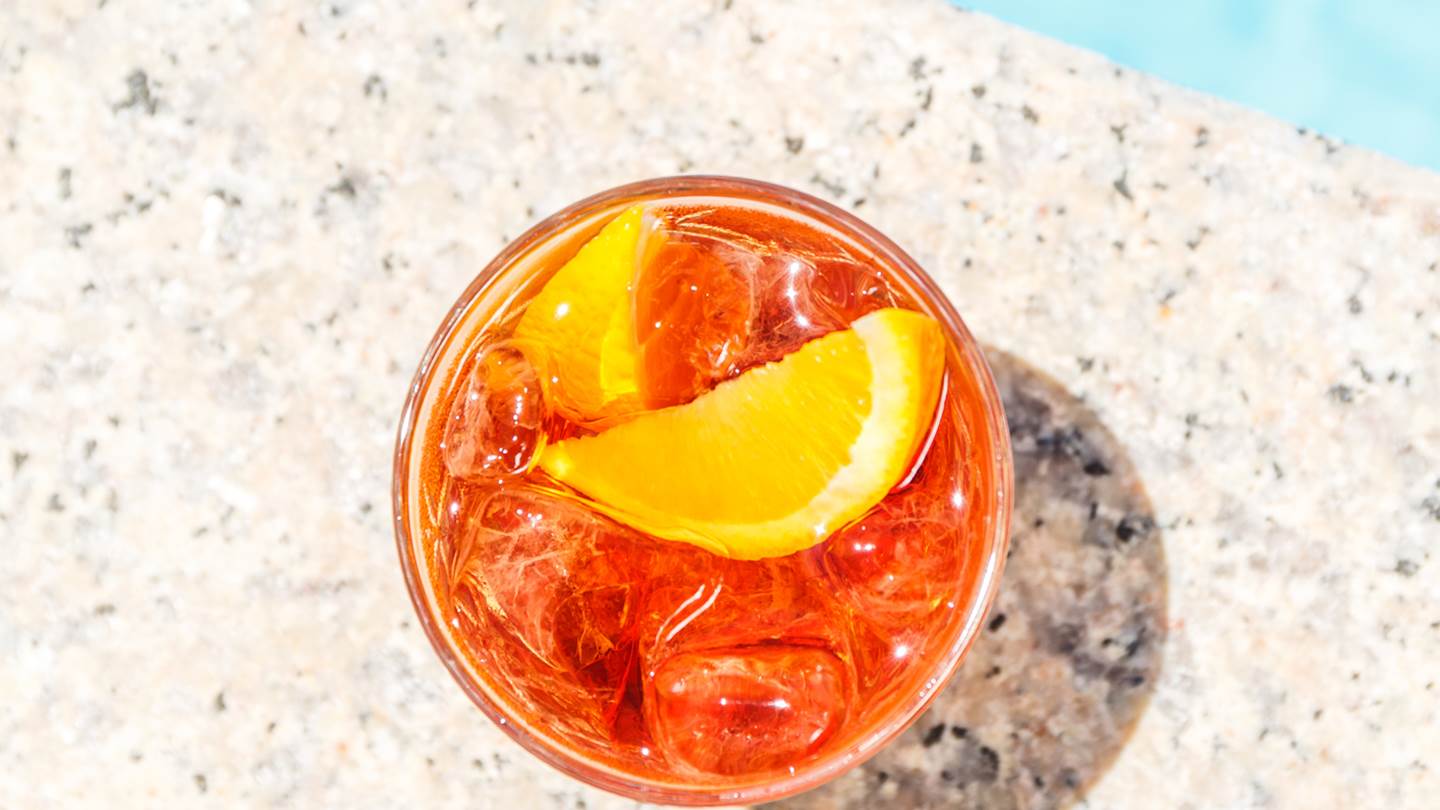 5 ποτά για το καλοκαιρινό σου μπαρ