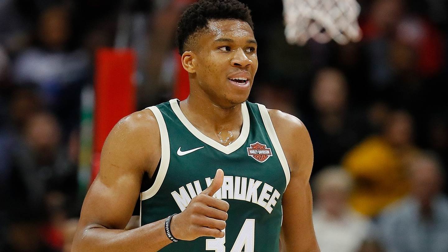 Ο Γιάννης Αντετοκούνμπο και πάλι MVP του ΝΒΑ