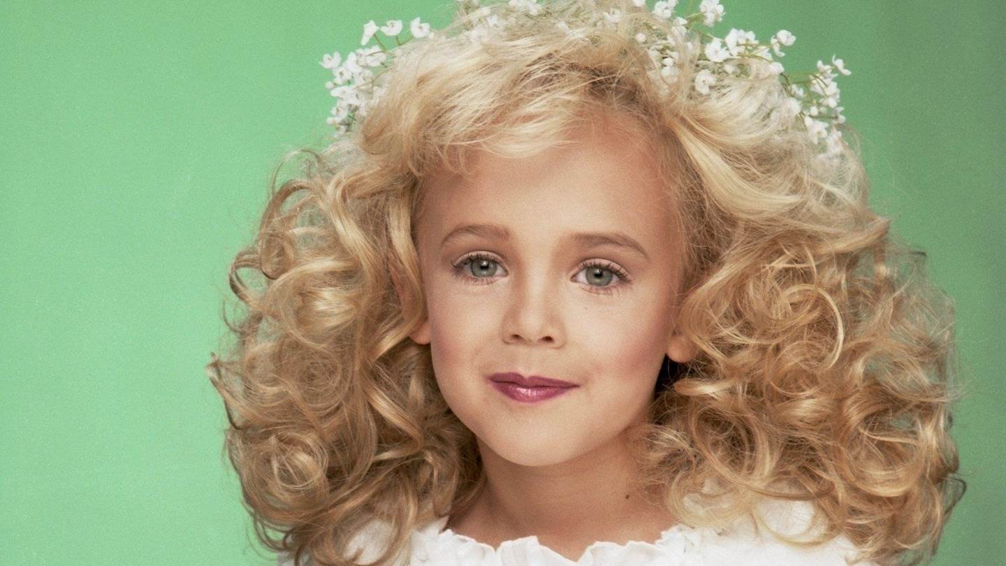 Η τραγική ιστορία της JonBenét Ramsey που συγκλόνισε τον κόσμο έρχεται στη μικρή οθόνη