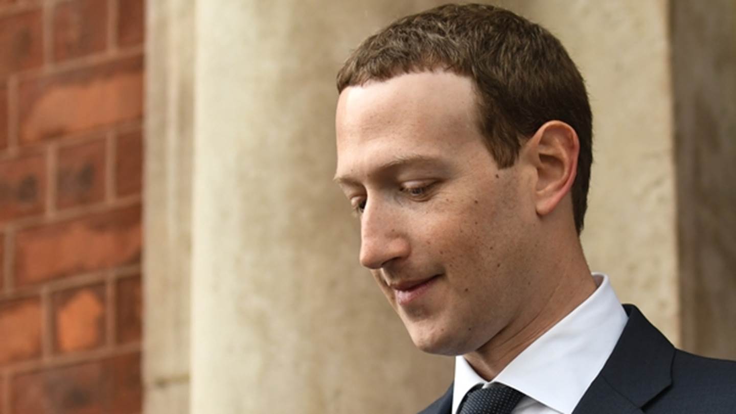 Σε άλλα νέα, ο Mark Zuckerberg ετοιμάζει το δικό του ChatGPT