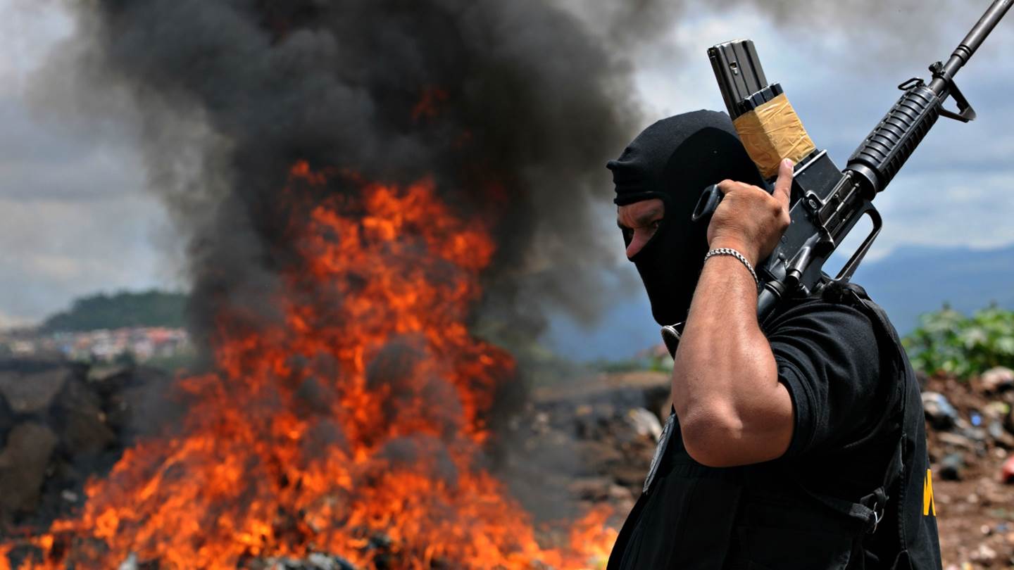 Ο κορονοϊός είναι η μεγάλη ευκαιρία των παντοδύναμων καρτέλ