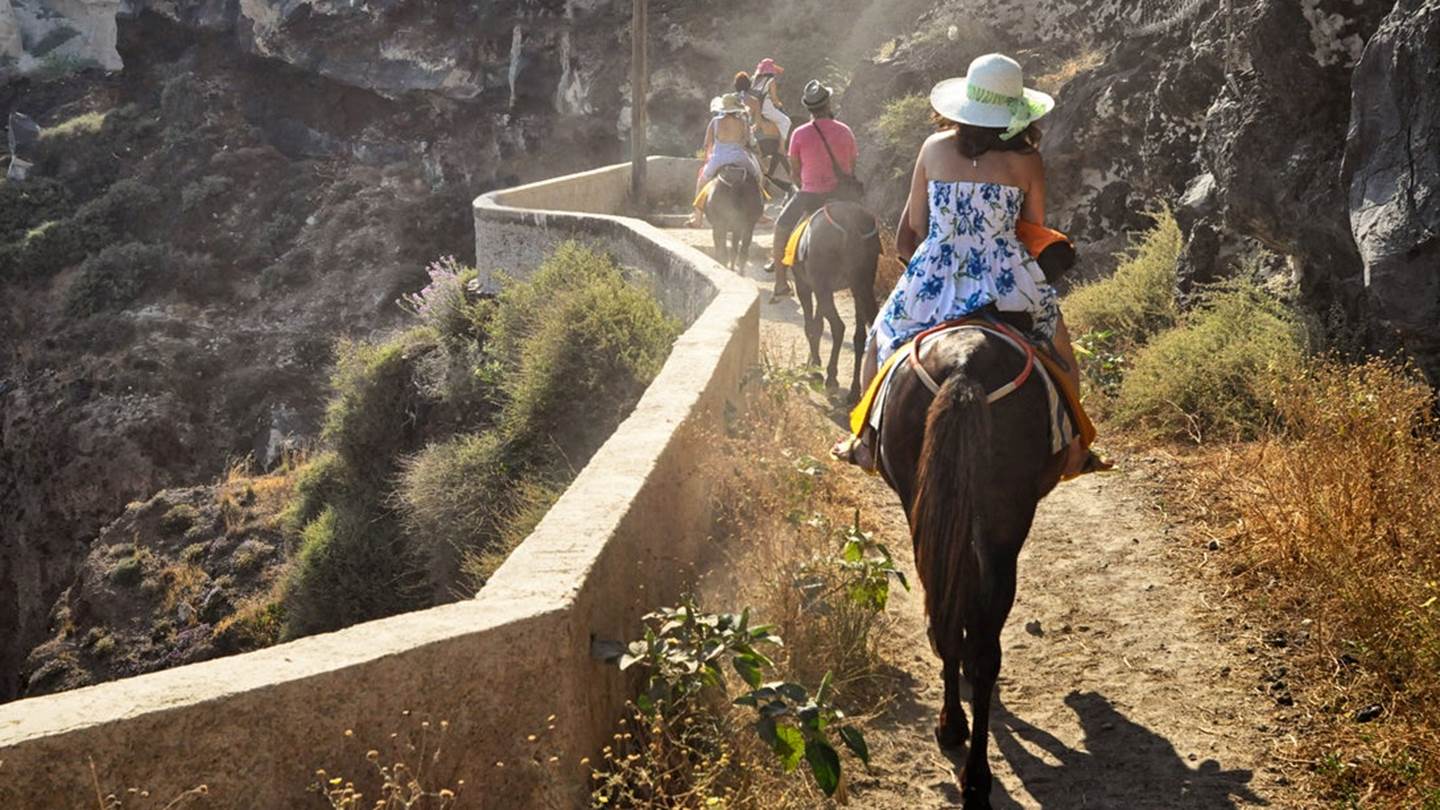 Ο τουρισμός μηδένισε το κοντέρ μετά το δεύτερο lockdown