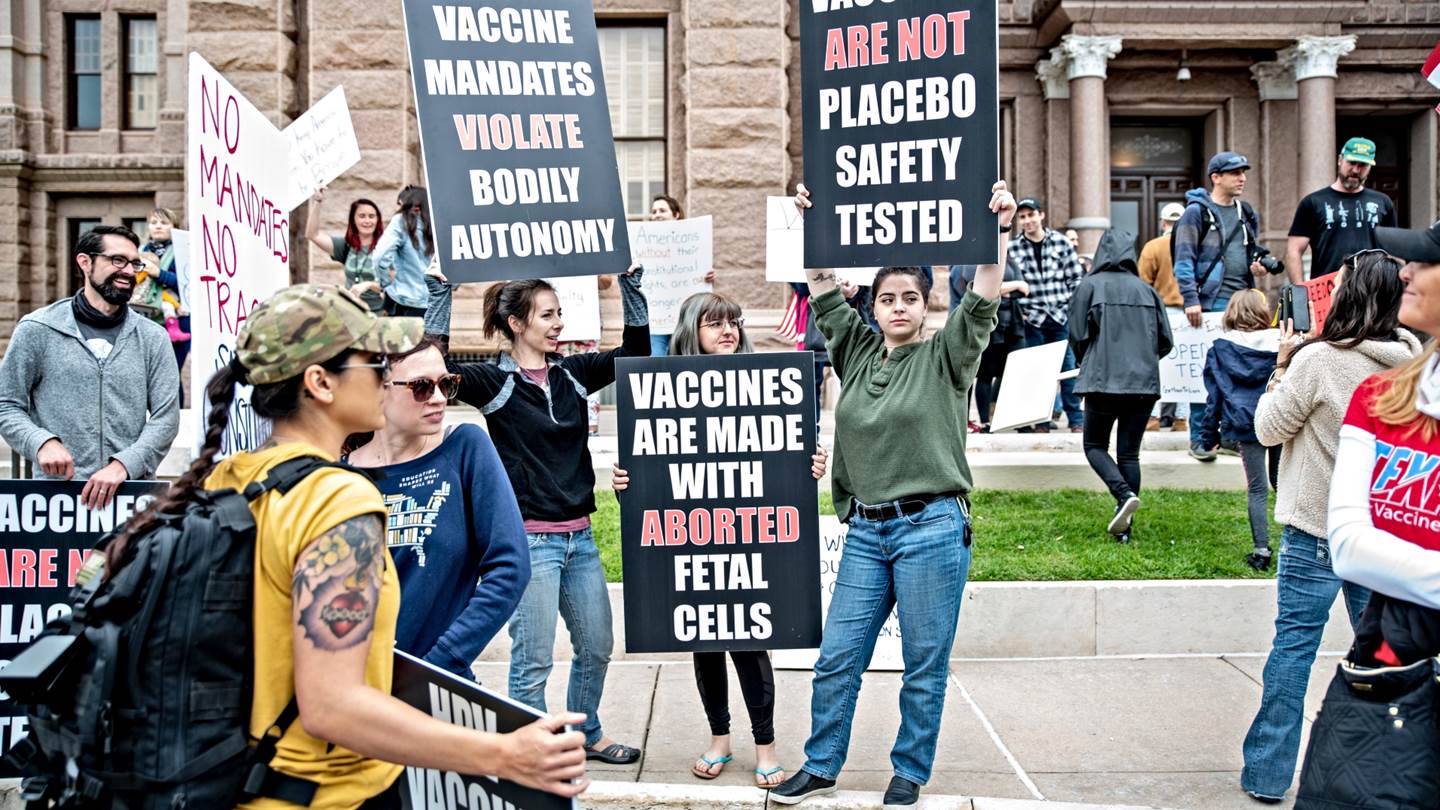 Δώστε 1.000 δολάρια σε όσους δεν θέλουν να εμβολιαστούν