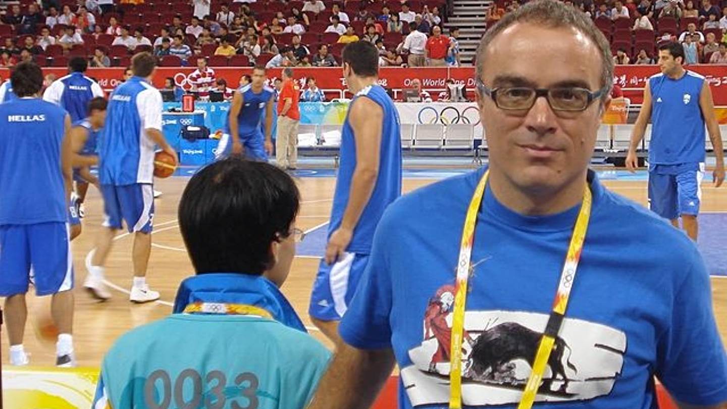 Οι νοσταλγικές μπασκετικές ιστορίες του Νίκου Παπαδογιάννη