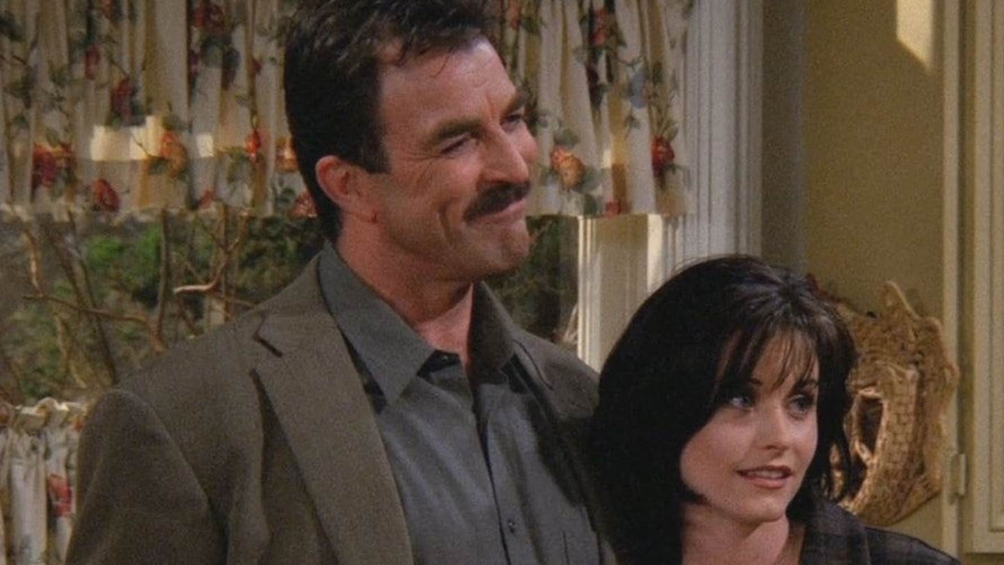 Για εμάς, ο Tom Selleck θα είναι πάντα ο ανταγωνιστής του Chandler στα 'Φιλαράκια'