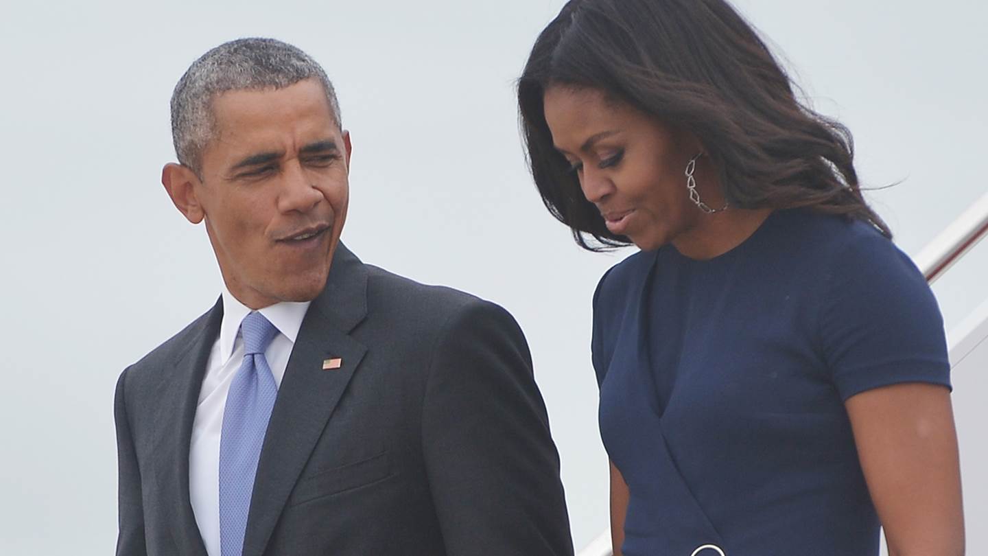 Οι Obama στηρίζουν Kamala Harris