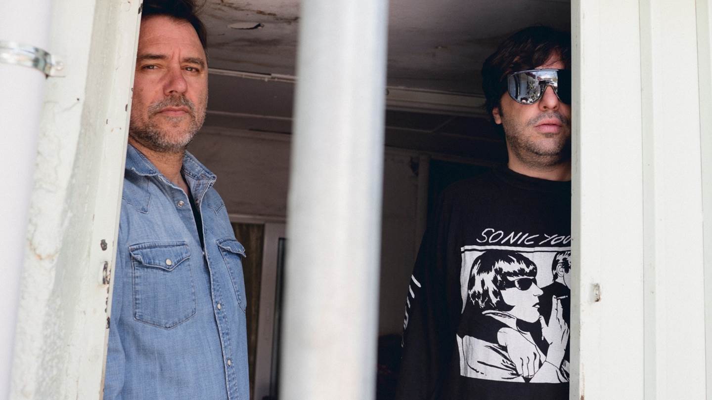 Πασίγνωστος ηθοποιός του Χόλιγουντ συμμετέχει στο βίντεο κλιπ ελληνικού συγκροτήματος