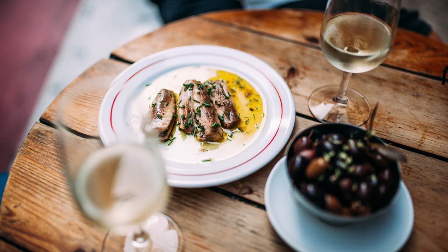 Tasty Awards 2023: Τα αγαπημένα Bar & Wine Restaurants της πόλης