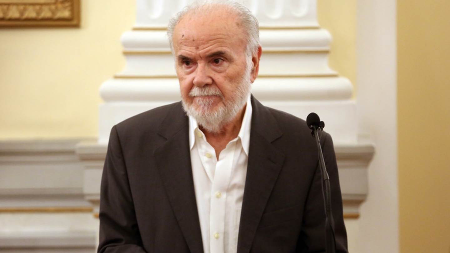 Έφυγε από τη ζωή ο ποιητής Μιχάλης Γκανάς