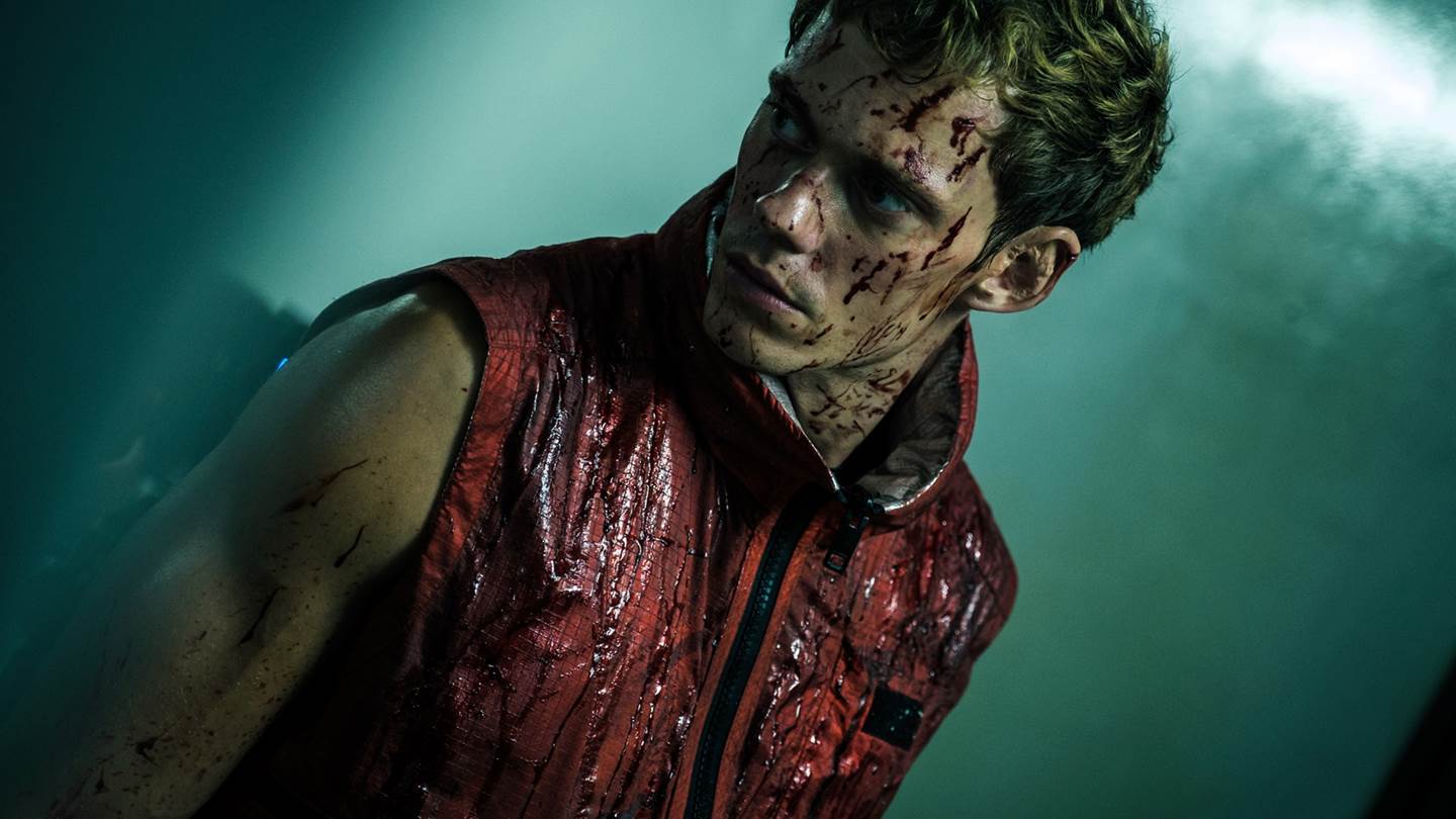 Πώς ο Bill Skarsgård 'έχτισε' το απίστευτο κορμί που βλέπουμε στο Boy Kills World