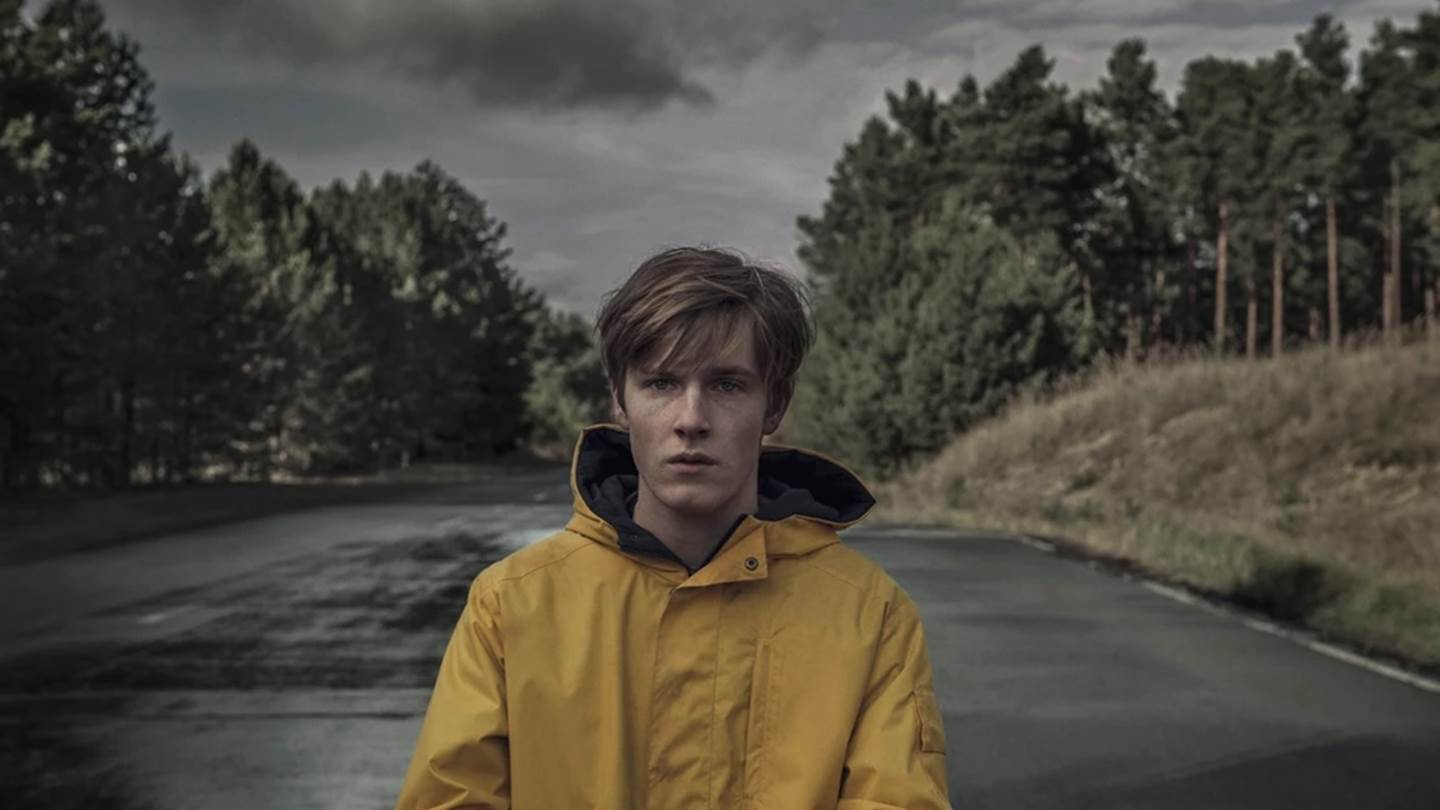 4 υπερφυσικά δράματα για να δεις μετά το Wednesday