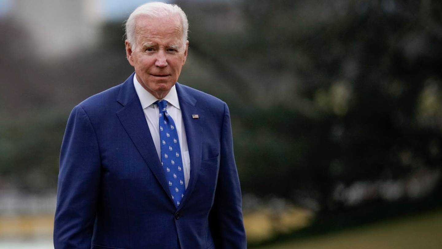 Job alert: O Joe Biden ψάχνει meme manager και πληρώνει ένα σκασμό λεφτά