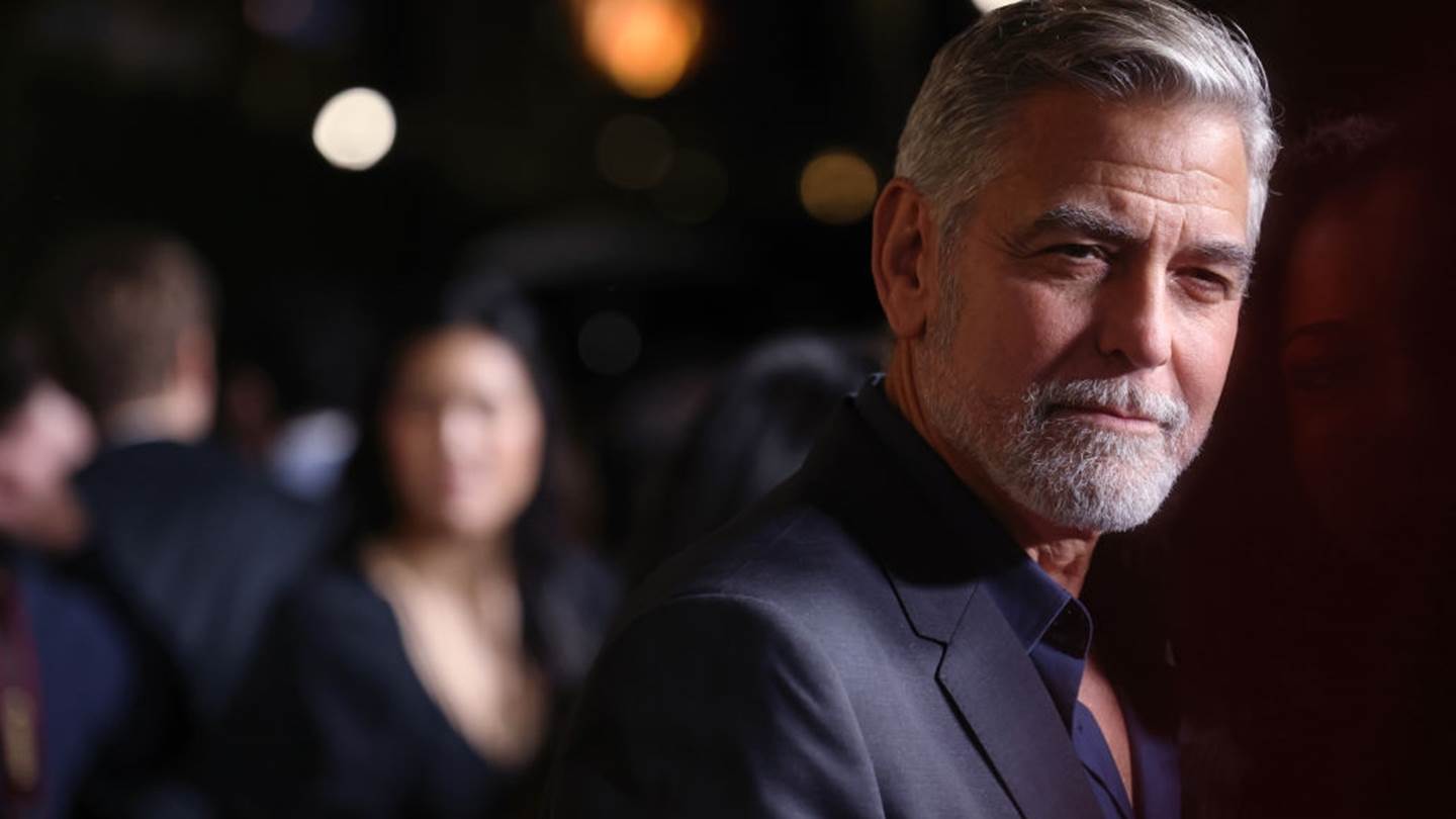 Μέχρι και ο George Clooney ζήτησε από τον Joe Biden να παραιτηθεί