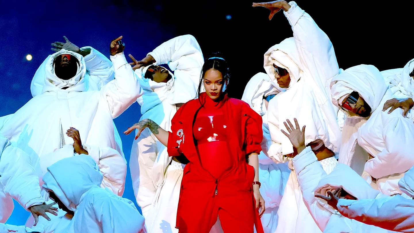 Αγαπητή Rihanna, χρειαζόμασταν αυτήν την επιστροφή