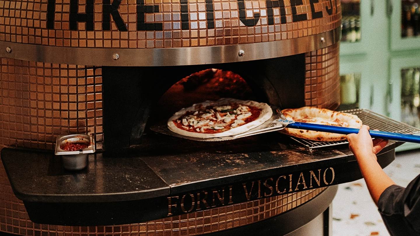 Πού θα φας επική πίτσα στην Αθήνα