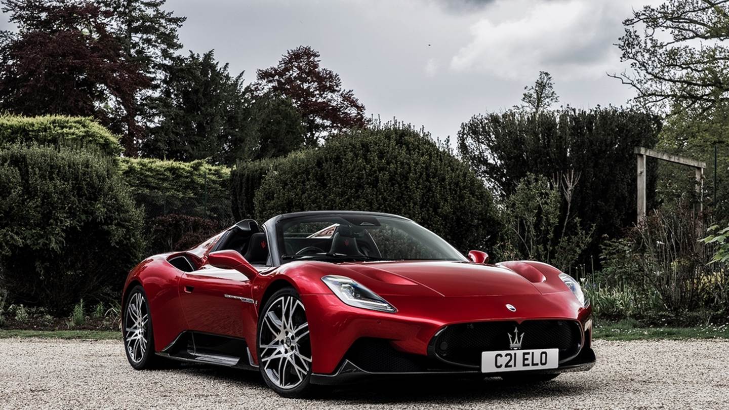 Τα κάμπριο της Maserati κόβουν την ανάσα