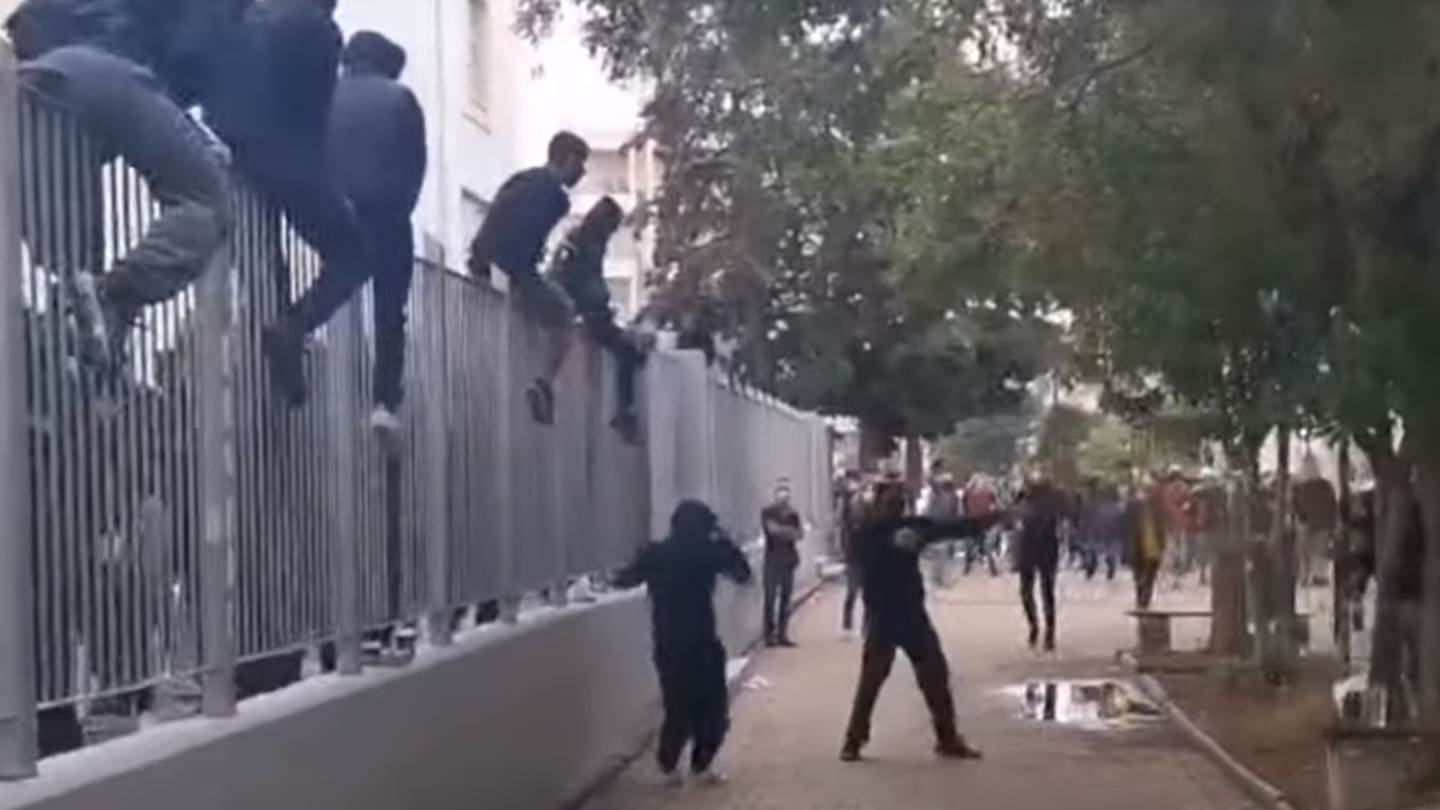 Το ακροδεξιό πρόβλημα του ΕΠΑΛ Σταυρούπολης