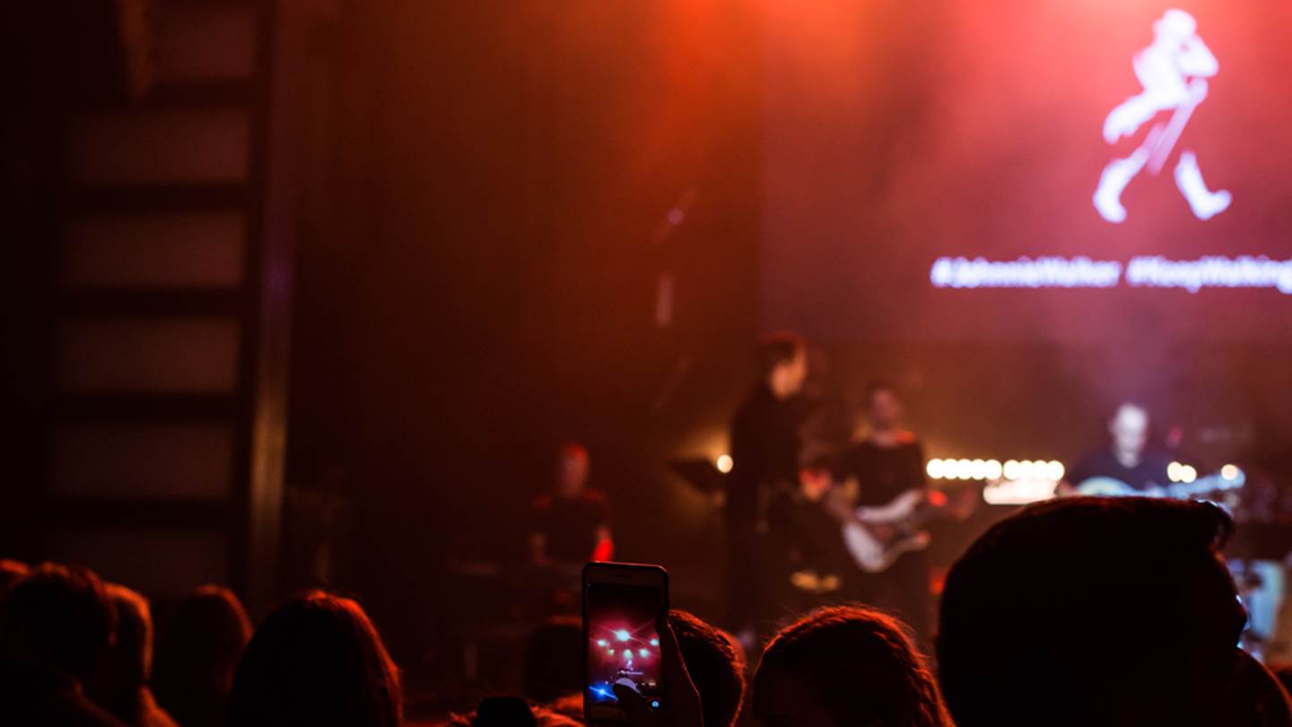 Johnnie Walker Keep Walking Together Tour: Αγαπημένα μπαρ της πόλης υποδέχονται νέους καλλιτέχνες