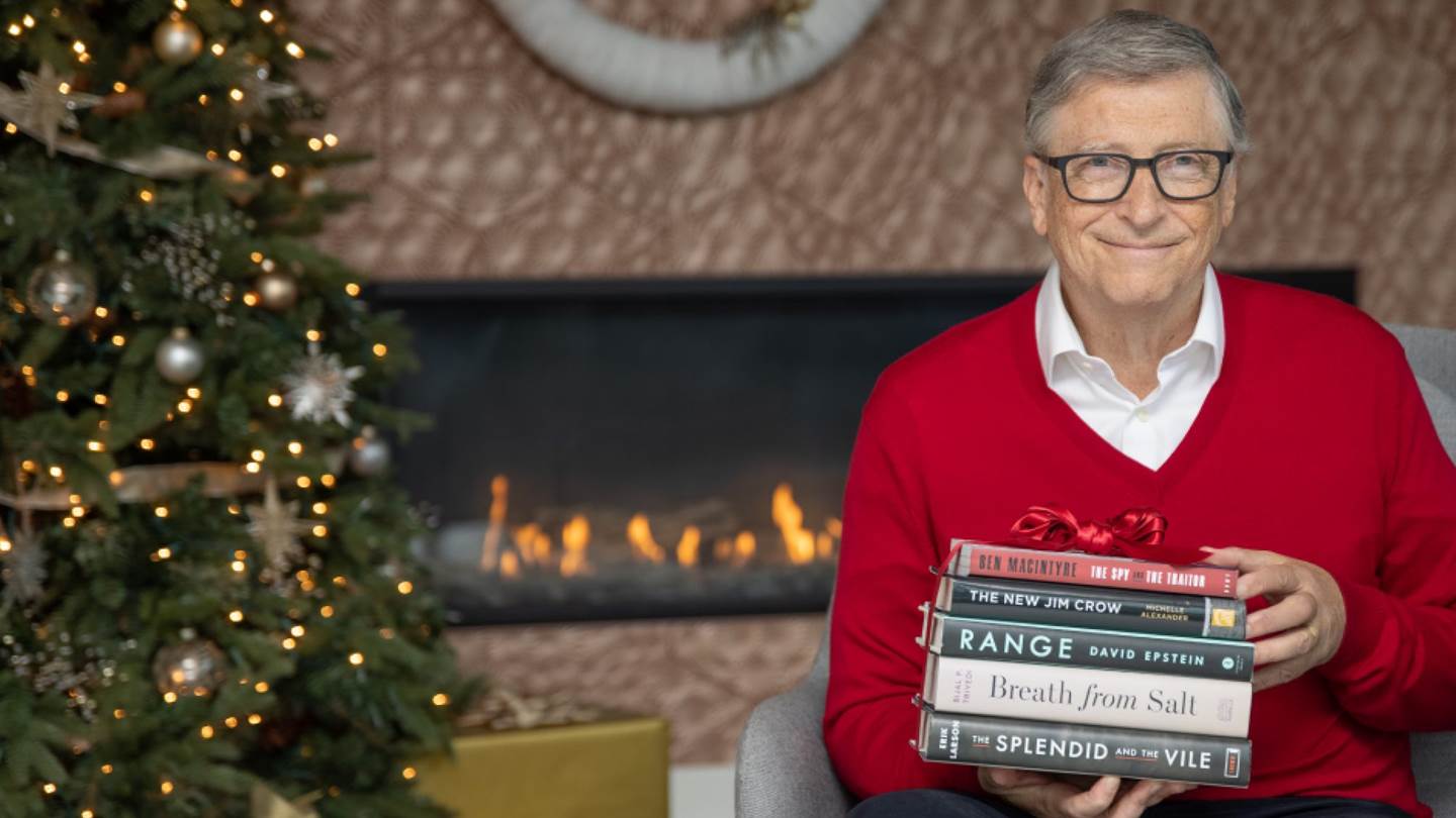 Τα βιβλία που προτείνει ο Bill Gates για τα Χριστούγεννα του 2020